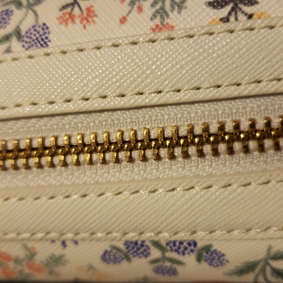 💥BUY 5 GET 3 FREE White Menagerie Garden Small Cosmetic Pouch - Picture 5 of 5